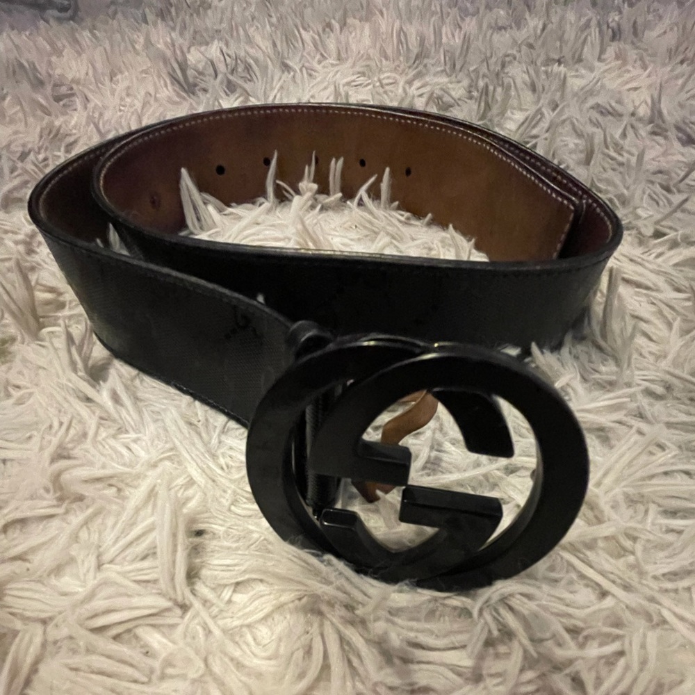 Gucci belt